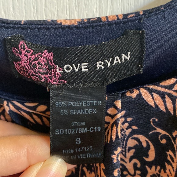 Love Ryan maxi dress size small petite - Picture 2 of 4